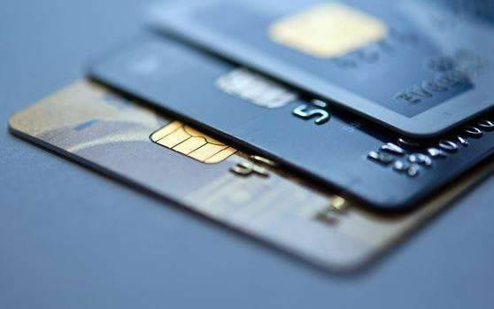 教你如何充分利用信用卡免息期赚钱