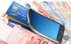 对“拒收现金”喊停：超市不收现金惹急老年消费者