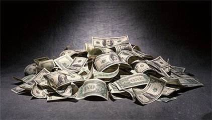 信用卡与网贷有什么不同，哪个利息更低？