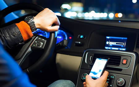 这2张信用卡，自带“机场接送机”服务 