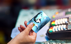 信用卡分期有三大坑，当心栽了跟头让银行偷着乐！