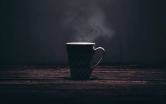 在小城市月入过万的人，究竟是怎样做到的？