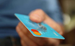 用了好多年卡才知道！信用卡还有“第二密码”？